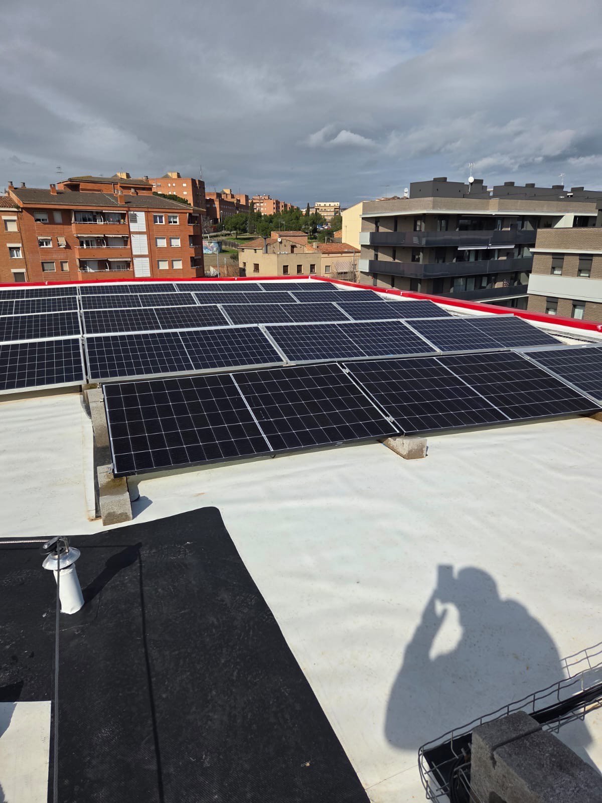 Instalación de placas solares de SICO Energía